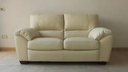 2 Posti In Vera Pelle.