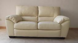 2 Posti In  Vera .. Pelle