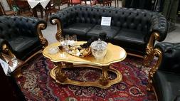 Con Poltrone In Pelle