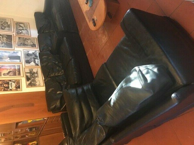 divani 7 posti in pelle tenuti come