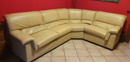 divano angolare in vera pelle