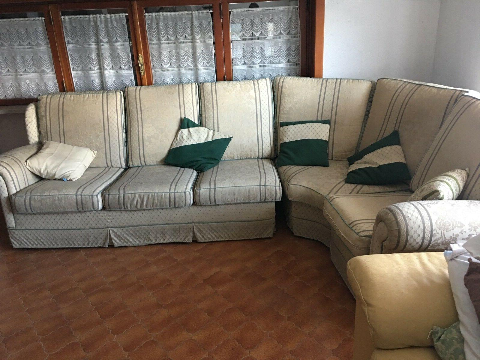 divano completo 5 posti in tessuto