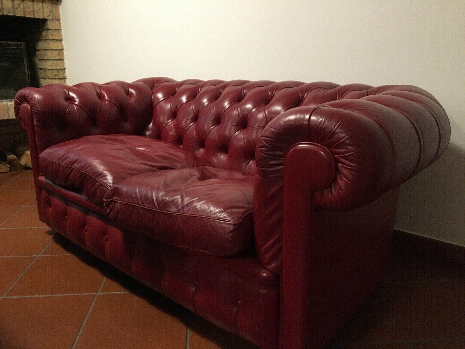divano in pelle modello chester a 2