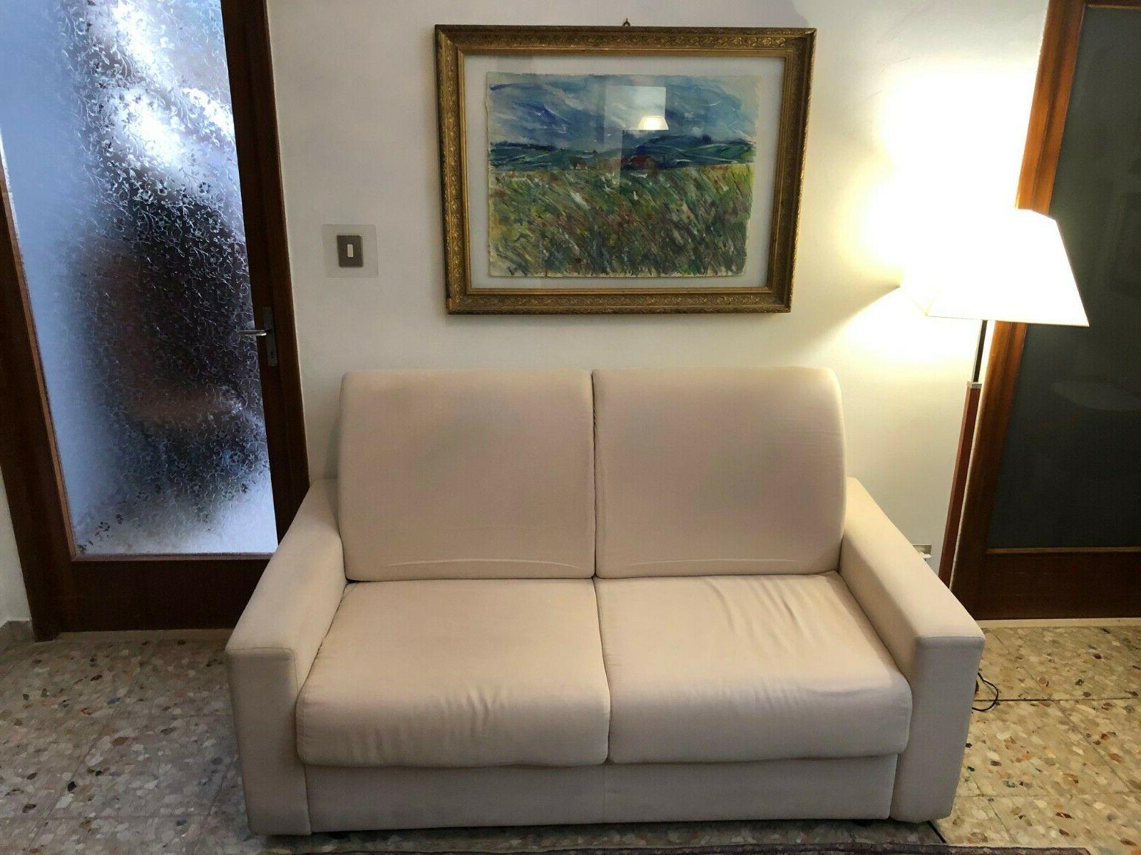 divano letto a due posti e mezzo
