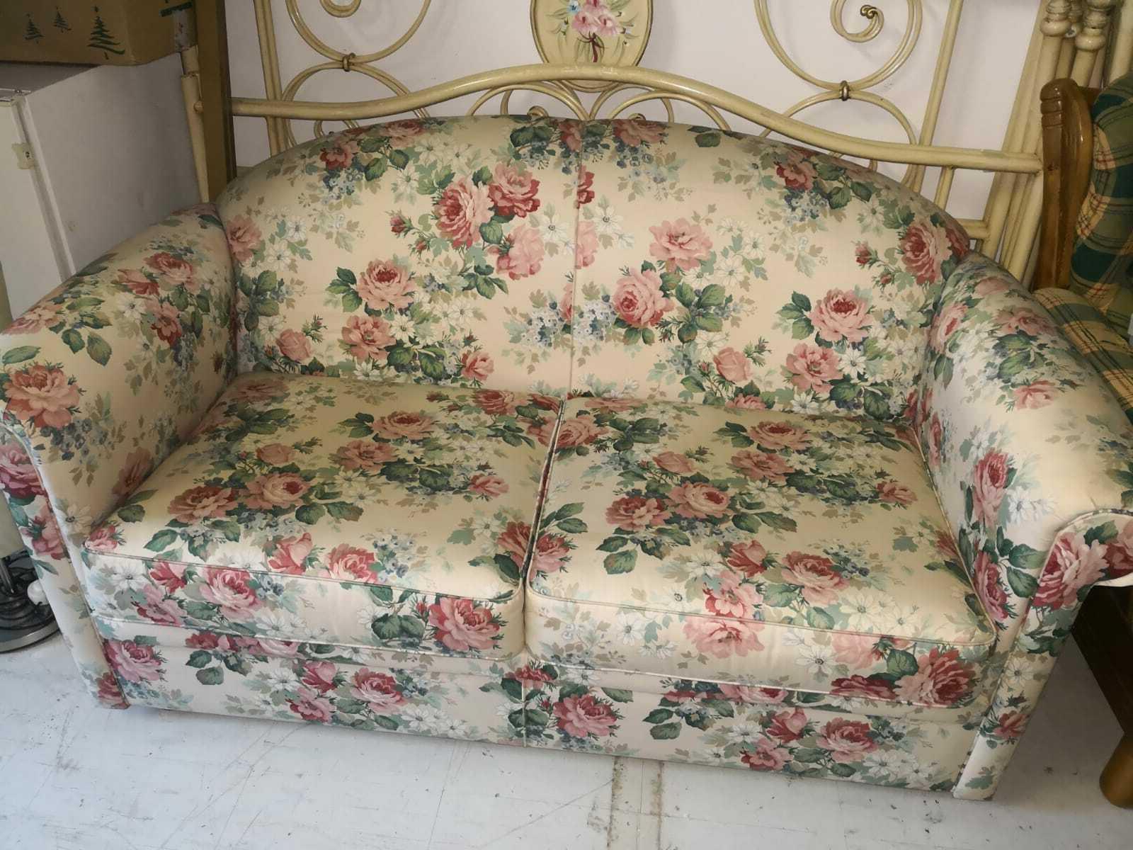 divano letto due posti 2 poltrone