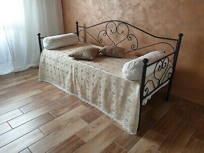 divano letto in ferro battuto con doghe