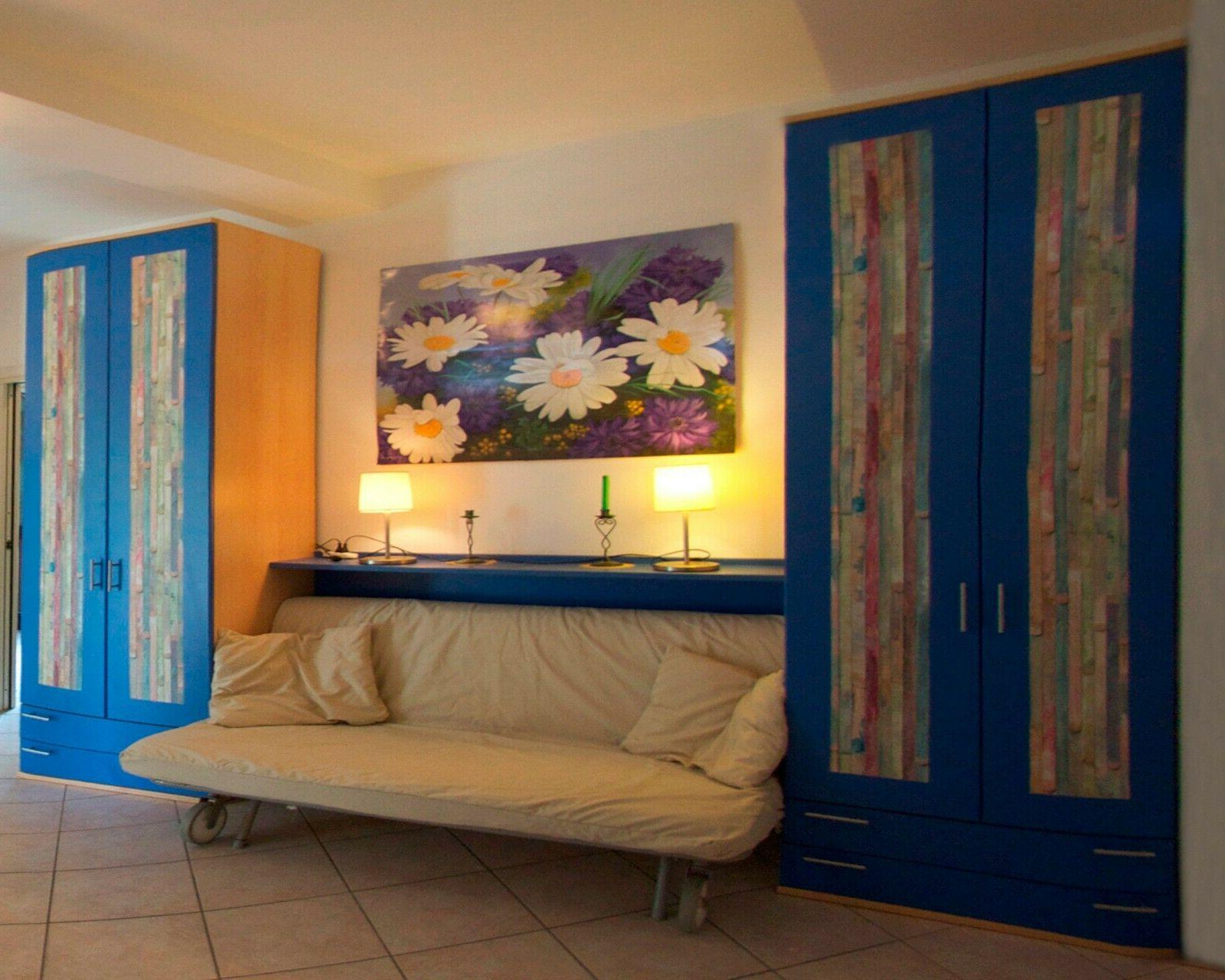 divano letto matrimoniale marca colore beige