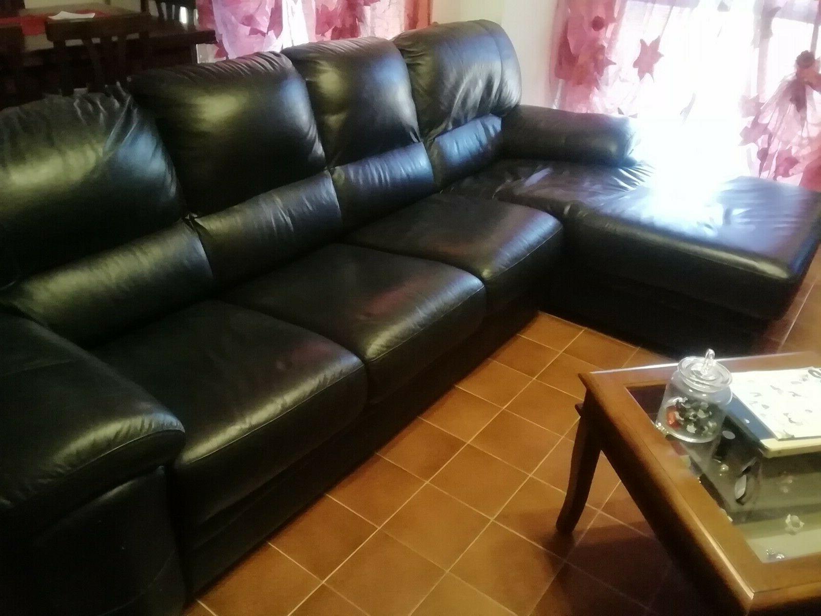 divano nero in similpelle con penisola