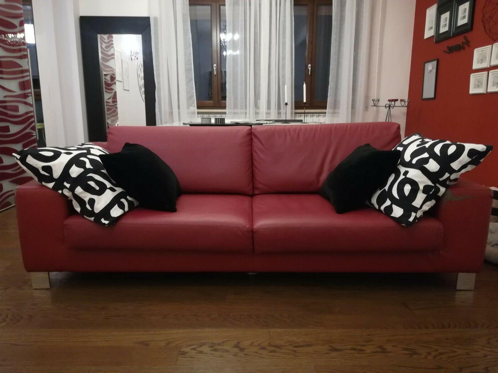 divano rosso moderno in ecopelle tre posti