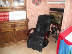 Poltrona massaggi shiatsu nuova mai usata con 3 funzioni