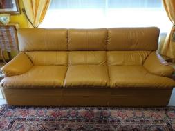 salotto&nbsp; vintage in pelle beige